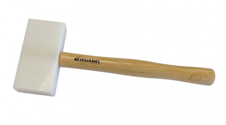 Maillet nylon embout carré de 145x75x35 mm, manche bois