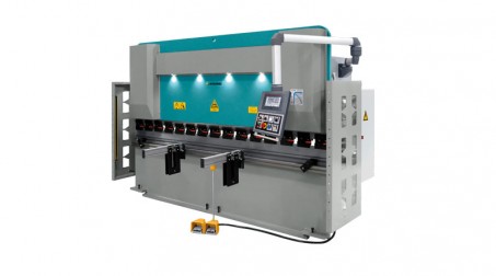 Presse-plieuse hydraulique 2,2 ml - 50 tonnes avec outils