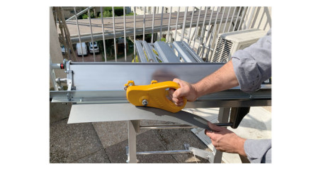 Rail de guidage pour plieuse PCA1020